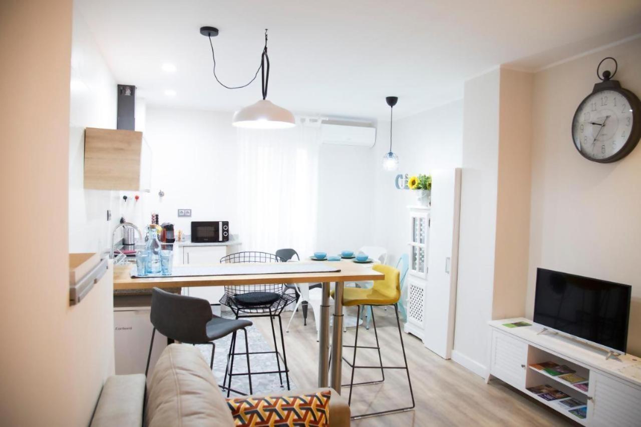Apartamenticos Studio 39 Zaragoza Exterior foto
